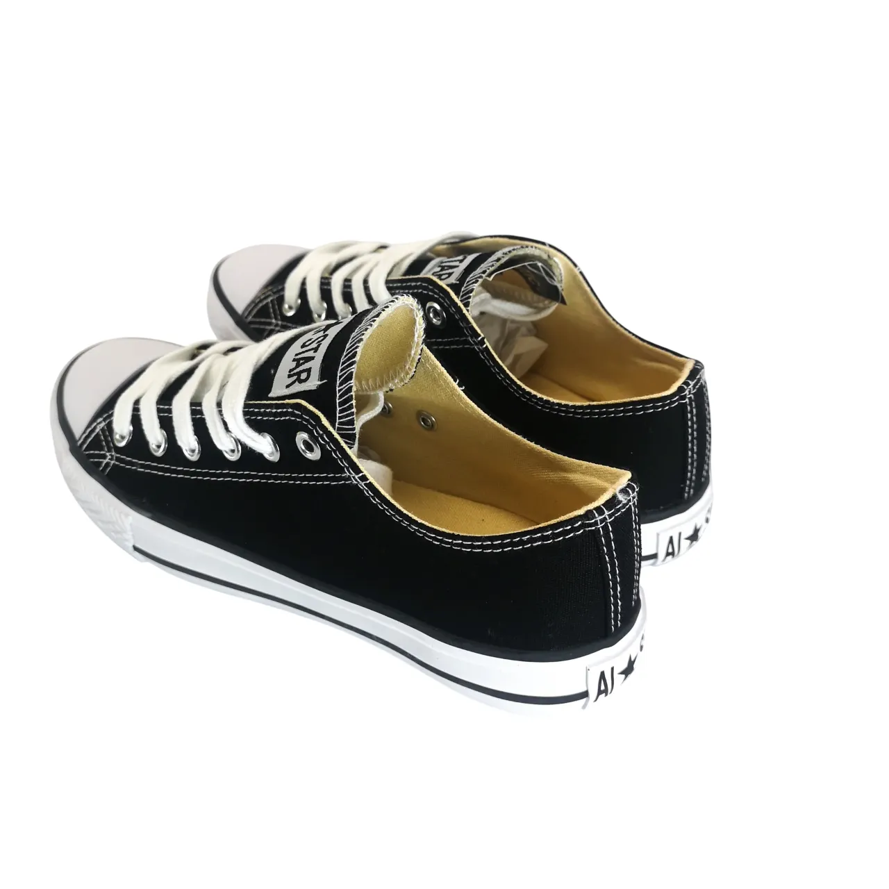 A1 Star Lo Black Sneaker