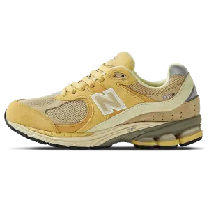 AURALEE x New Balance 2002R 'Sand'