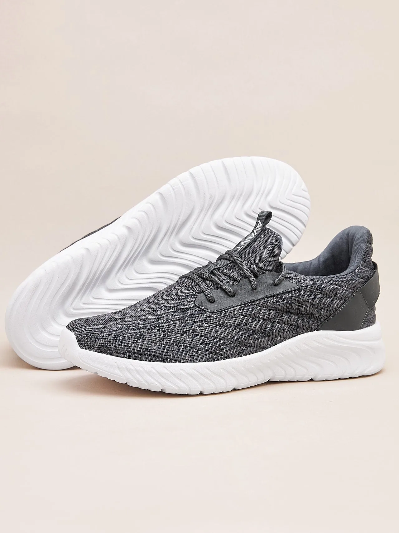 Avant Men's Dynamite Running shoes- D.Grey