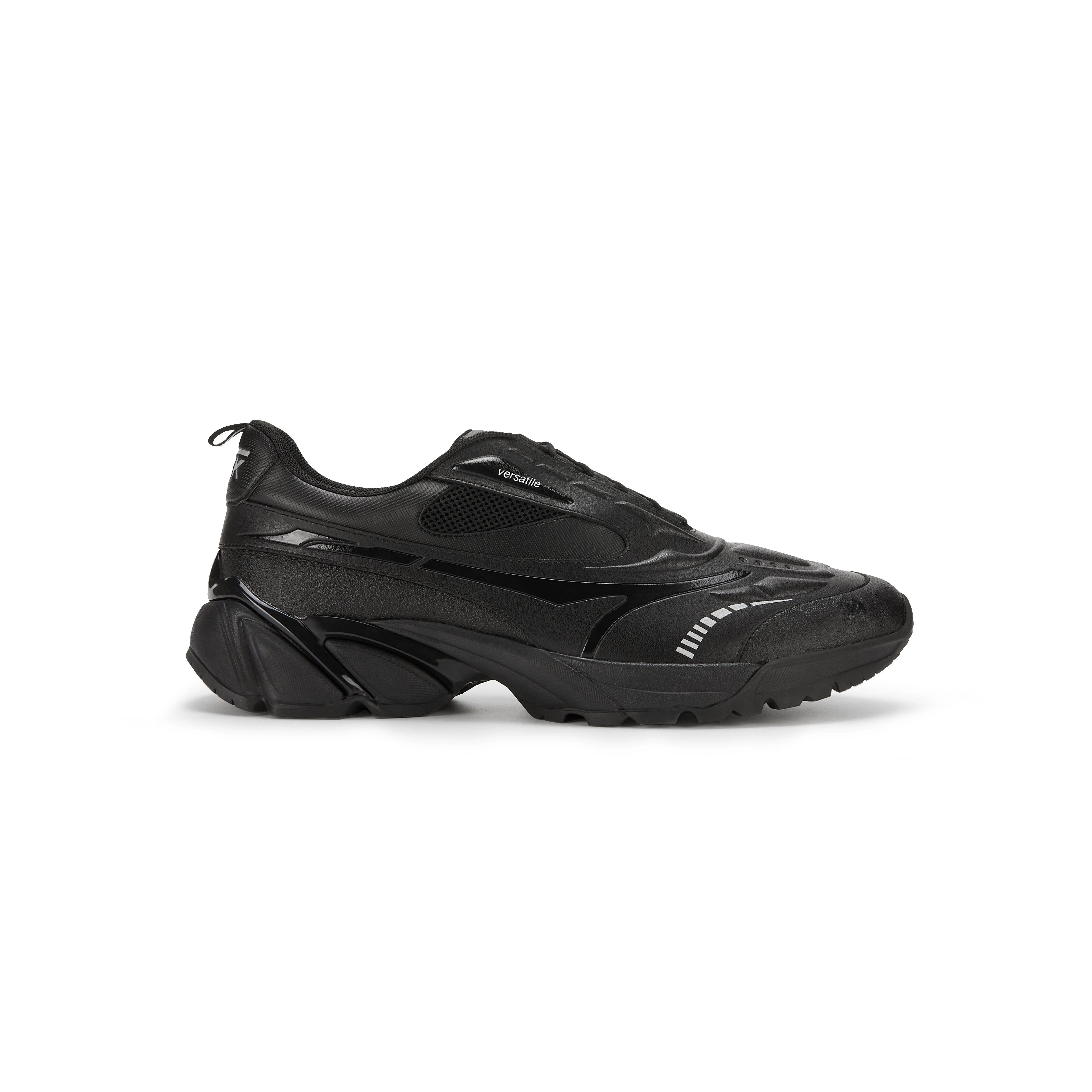 Helix Swift Trek Sneakers (Black)