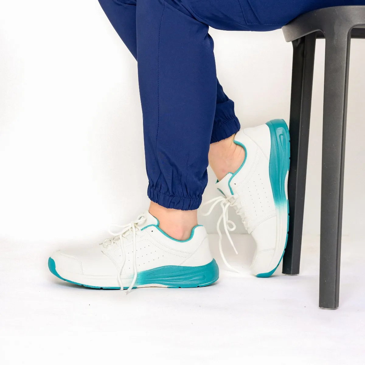 Stride Cushion Shoes - Turquoise