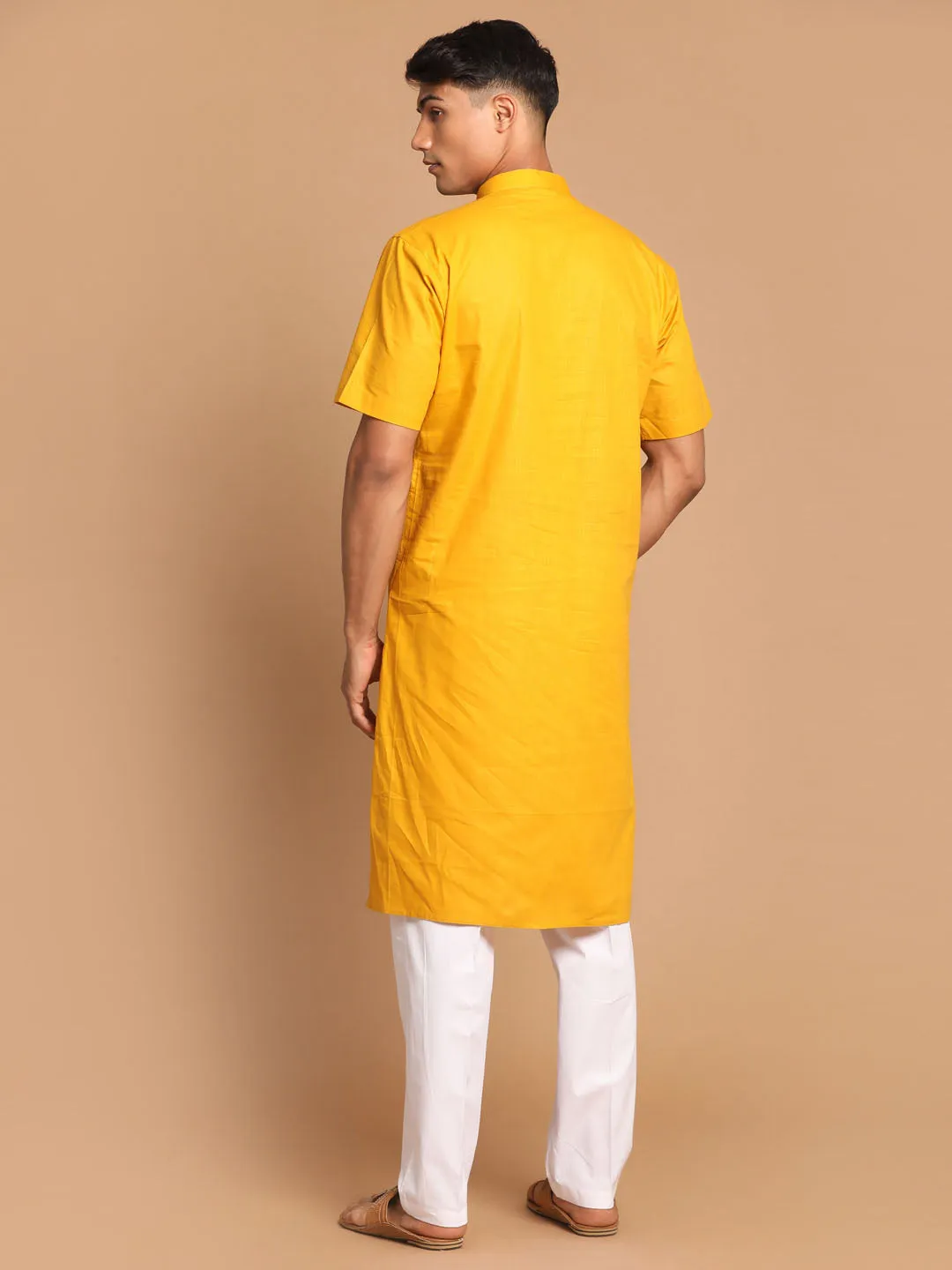 Vastramay Men's Mustard Solid Kurta Set