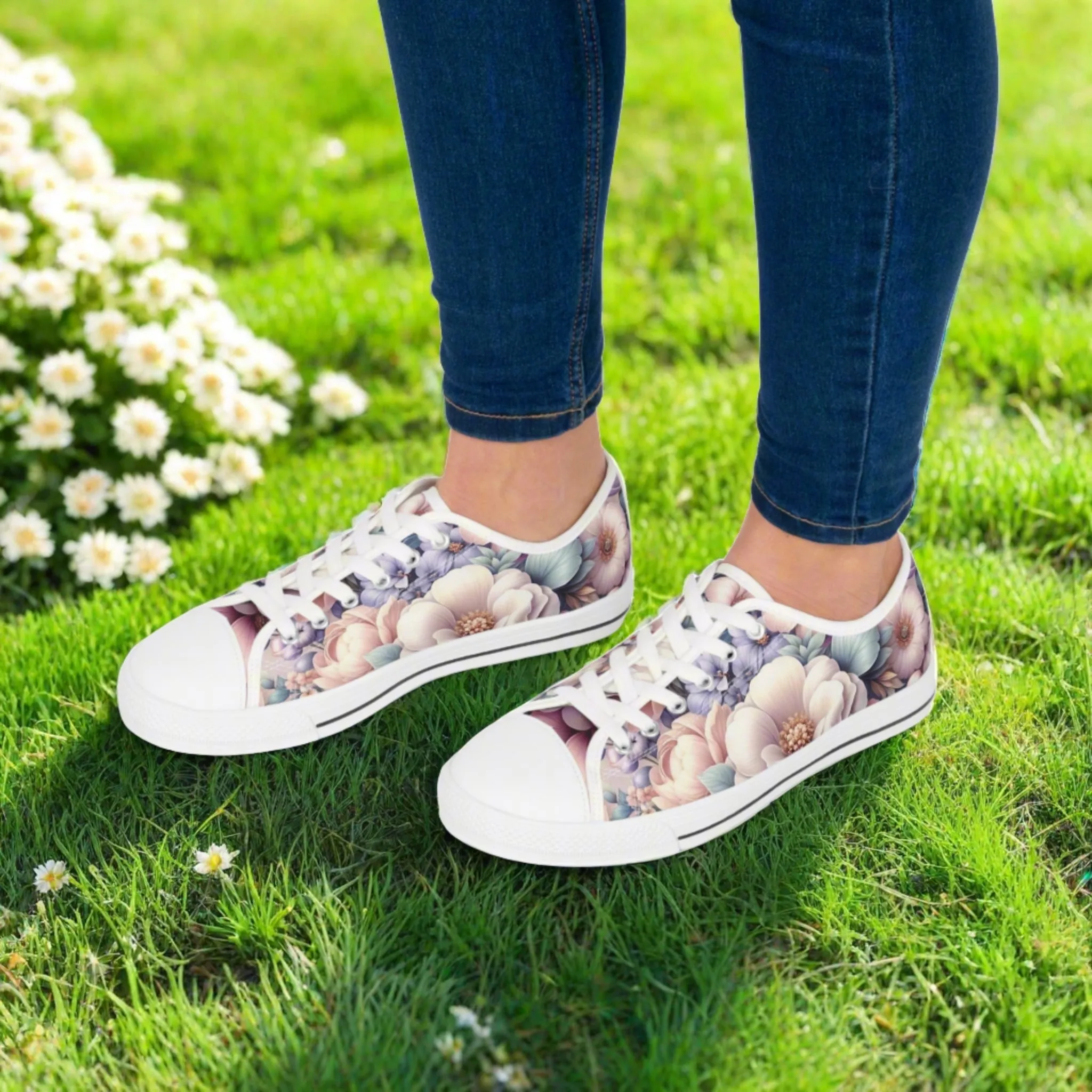 Women's Low Top Sneakers Breathable Polyester Canvas, Lightweight Stylish Floral Pastel Design, Comfortable All-Day Wear, Perfect for Walking and Everyday Activities