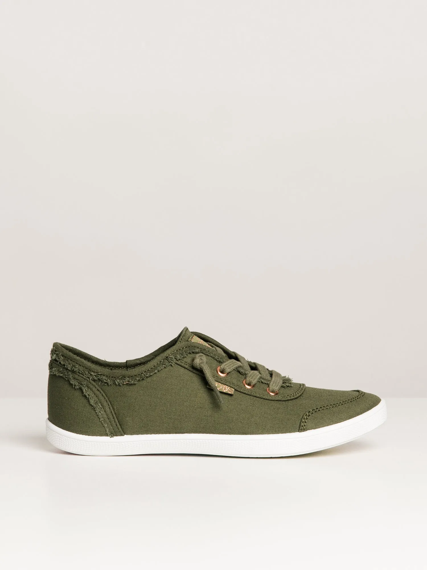 WOMENS SKECHERS BOBS B CUTE SNEAKER - CLEARANCE